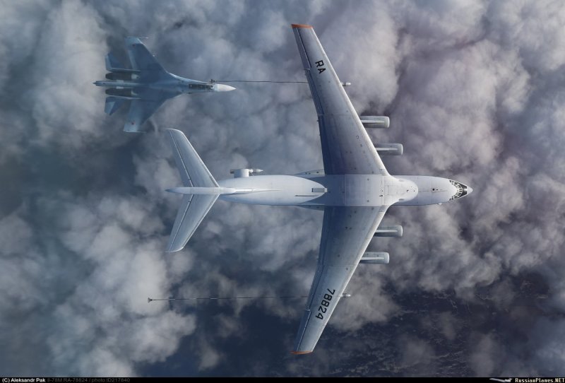 Боинг 777 вид снизу