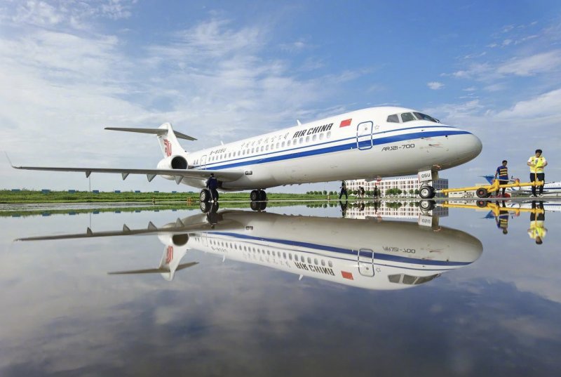 L-40 самолет