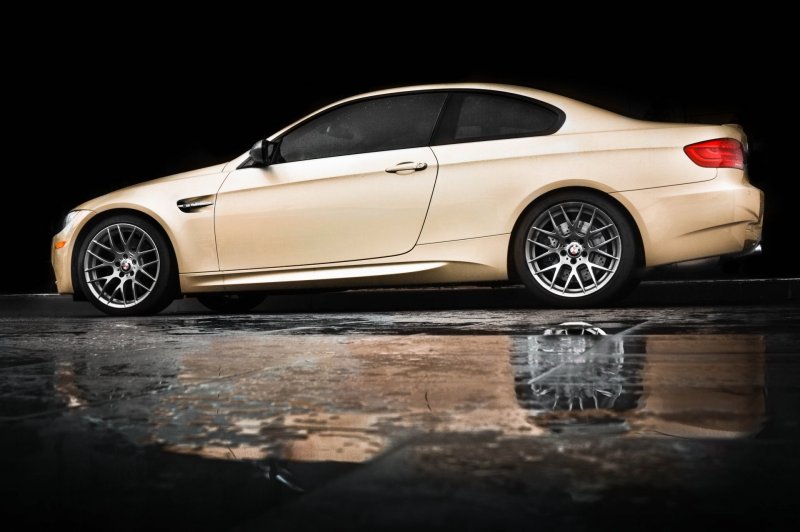 E92 m3 BMW бежевая