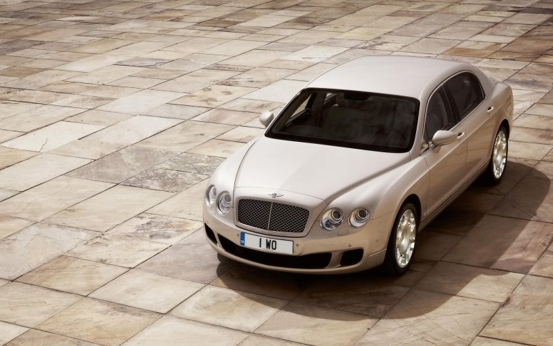Bentley Continental_2009_Flying Spur