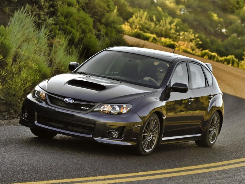 Субару Импреза WRX STI 2011