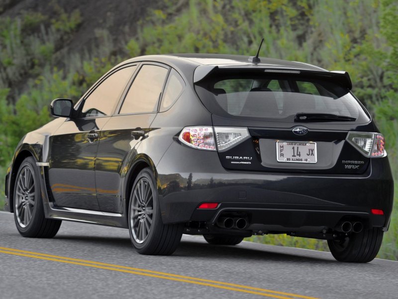 Субару Импреза WRX STI 2011