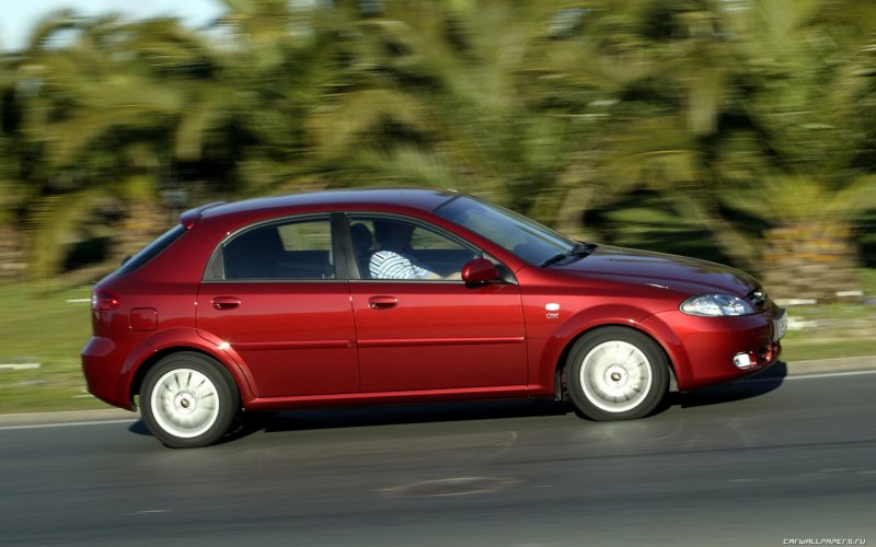 Chevrolet Lacetti 2004 хэтчбек