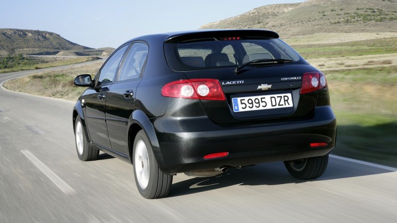 Chevrolet Lacetti 1.8 хэтчбек