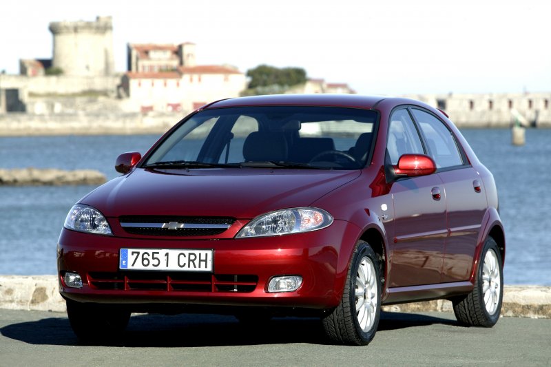 Chevrolet Lacetti 2004 хэтчбек