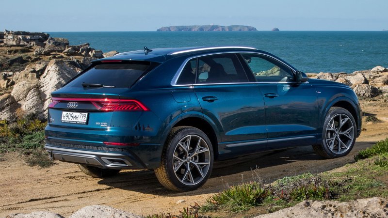 Audi q8