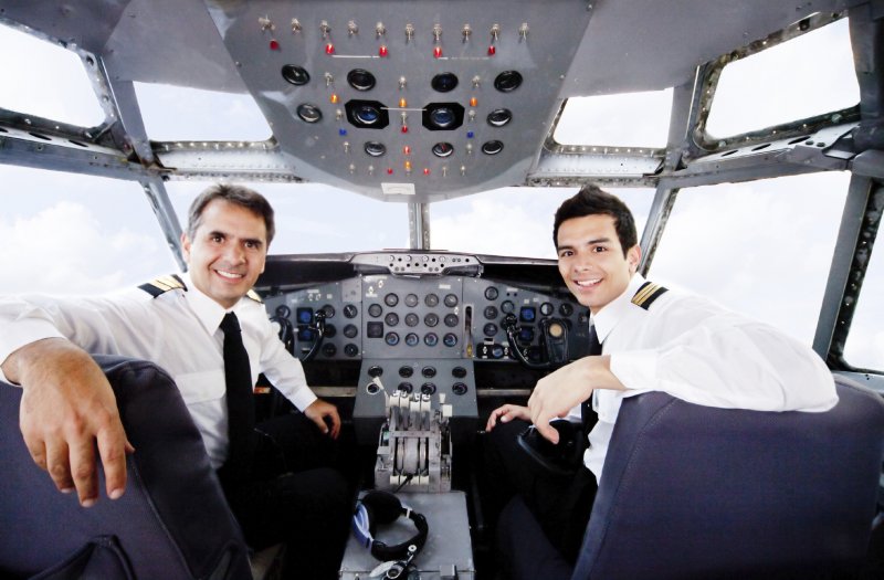 Бортинженер а380