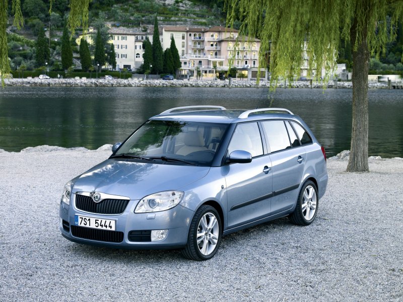 Skoda Fabia 2013 Рестайлинг салон
