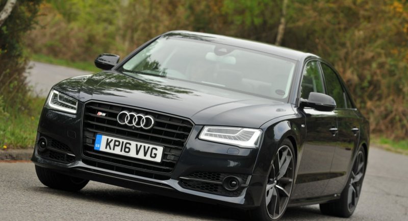 Audi s8 Plus 2019