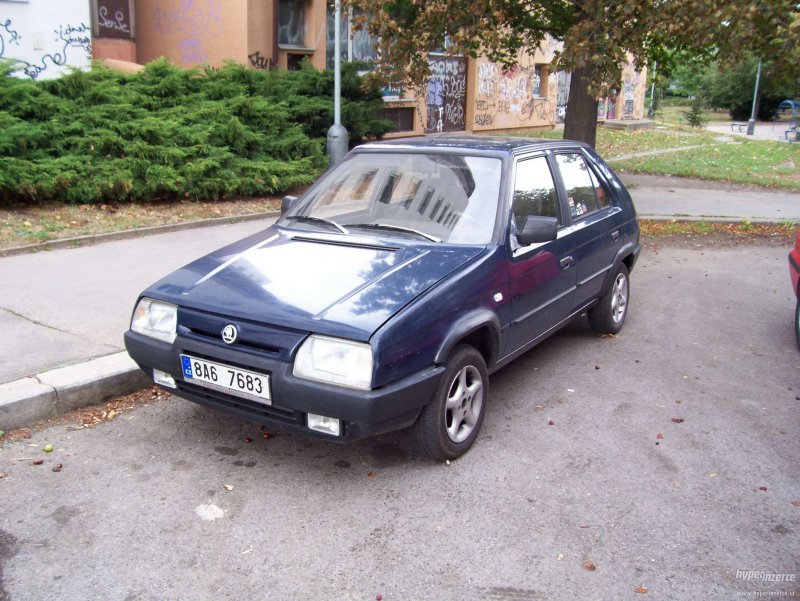 Противотуманки Шкода Фаворит 1991 года