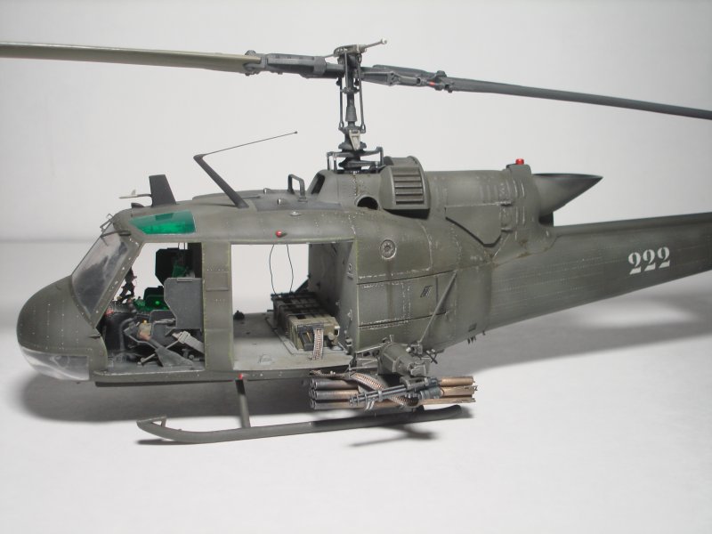 Uh-1 Gunship