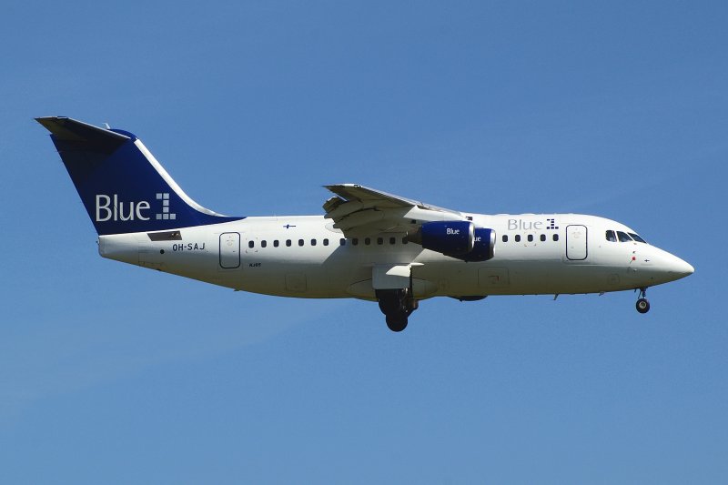 Uzb rj85
