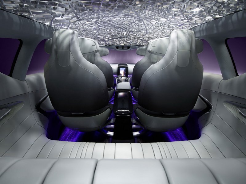 Renault Espace v Initiale Paris