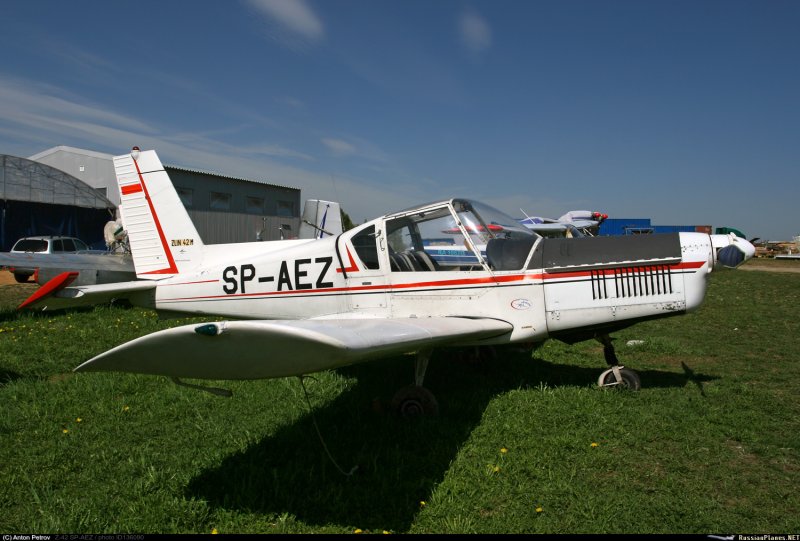 Zlin 42m