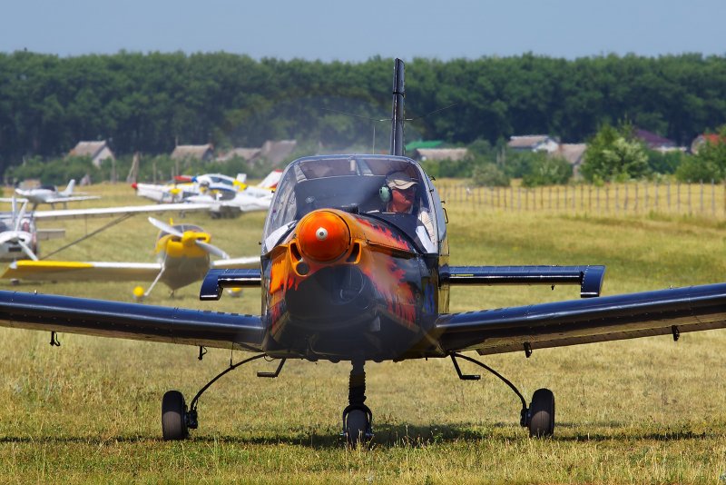 Zlin z 42