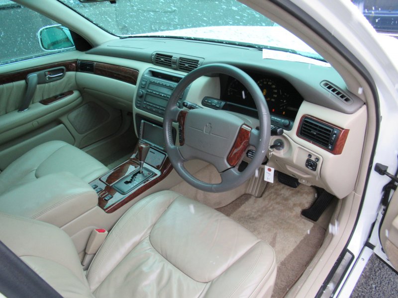 Toyota Crown 2002 салон