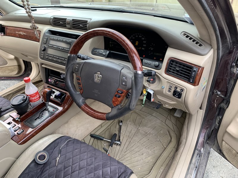 Toyota Crown Majesta s170