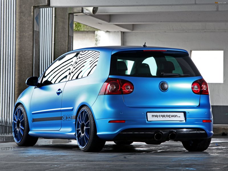 Volkswagen Golf 5 с обвесом