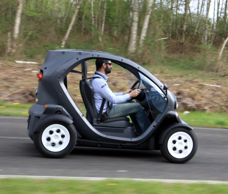 DPD электромобиль Renault