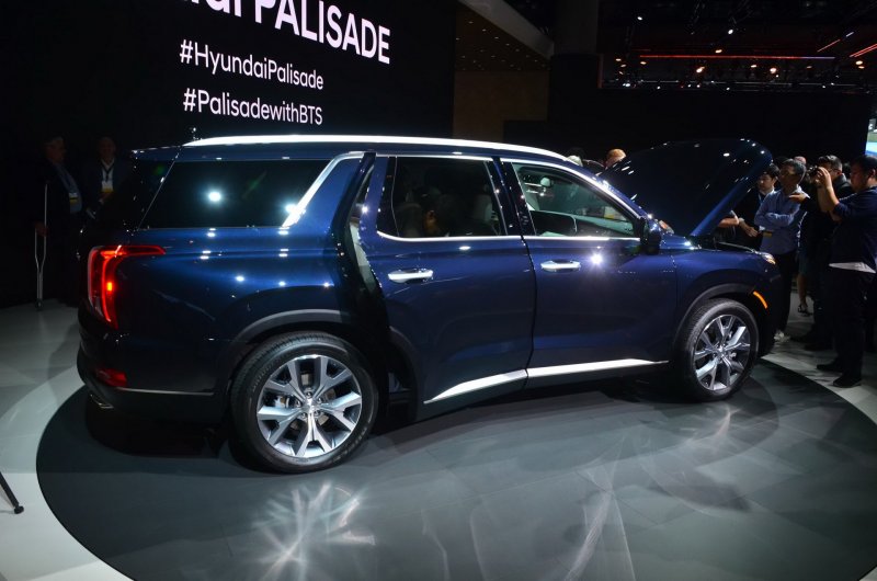 Hyundai Palisade 2021 интерьер