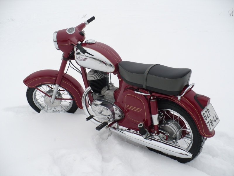 Ява 250 Перак