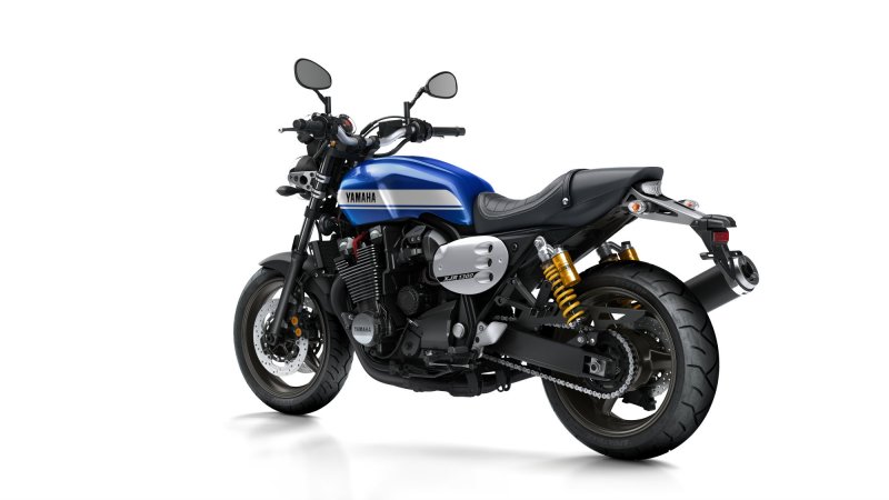 Suzuki 1200 спорт турист