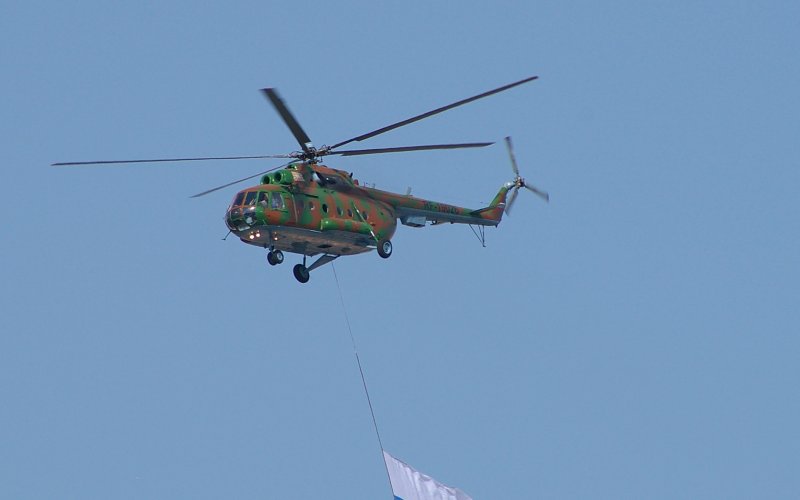 Ми-8 вертолёт