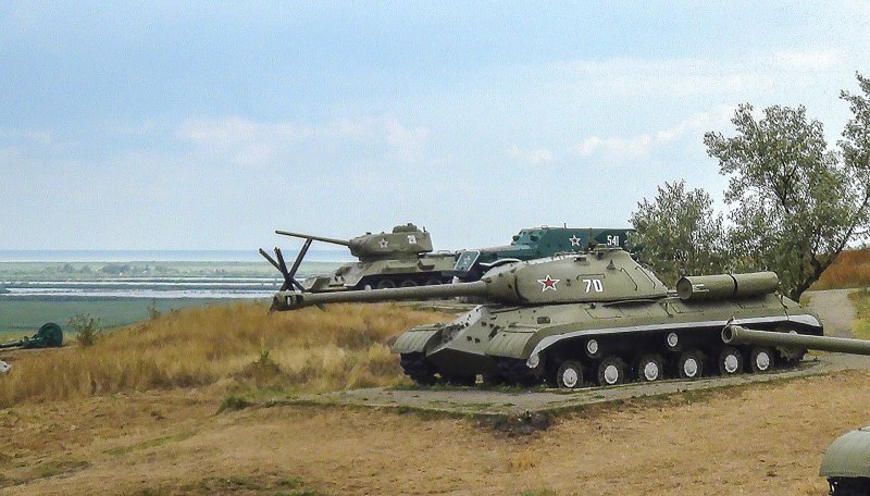 Темрюк Военная горка самолеты