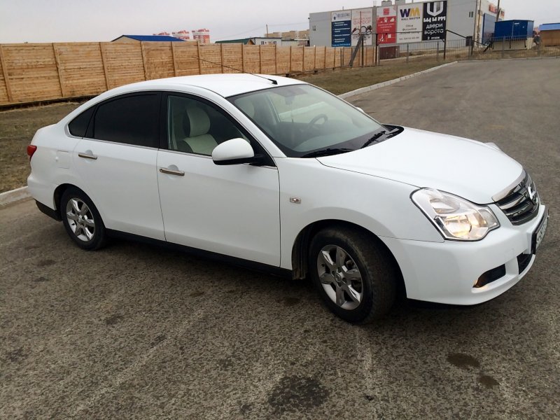 Nissan Almera 2014