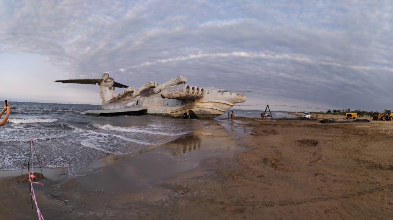Каспийск монстр