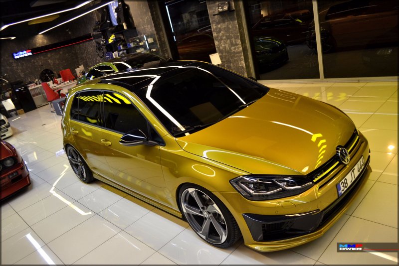Golf 7 золотой