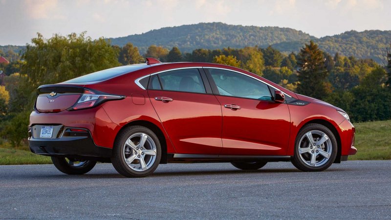 Chevrolet Volt 2