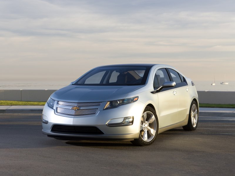 Chevrolet Volt 1 поколения