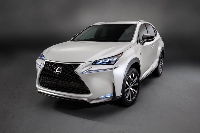 Лексус LR 900