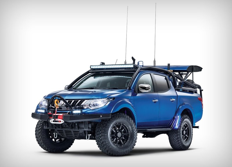 Мицубиси внедорожник l200
