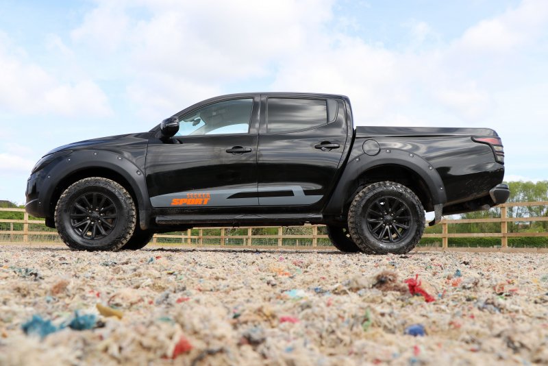 Mitsubishi l200 спорт