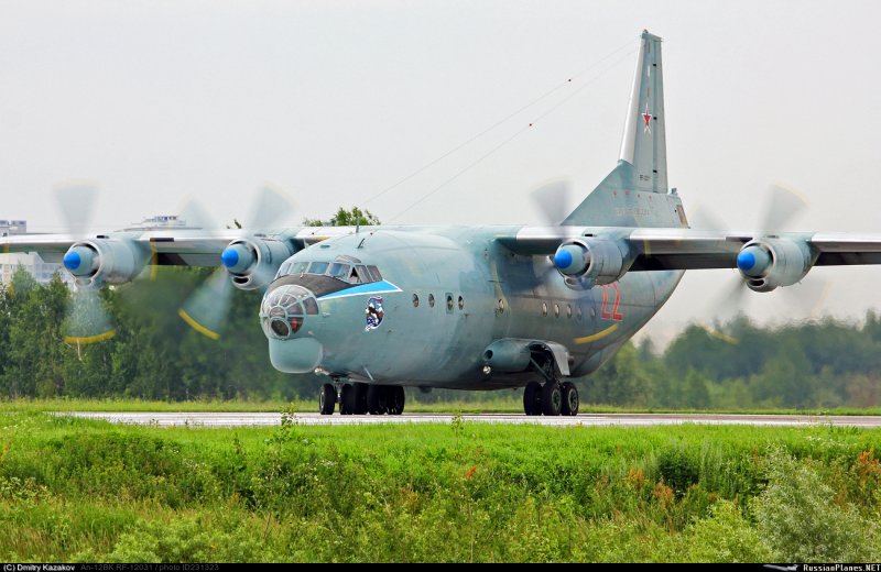 Винт АН-12