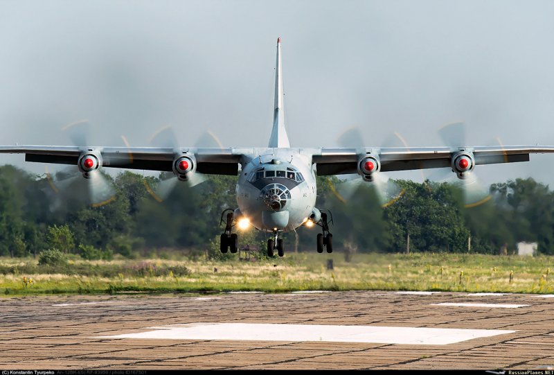 АН-12 04366