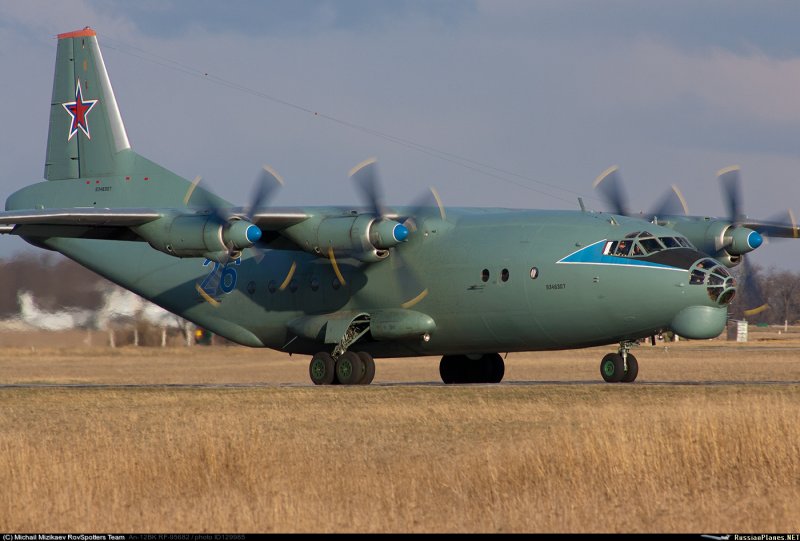 АН 12 11310 борт