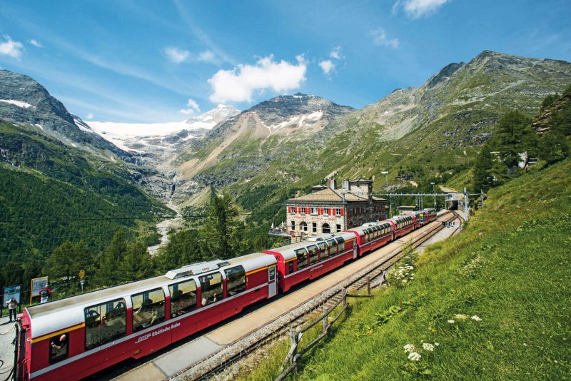 Панорамный поезд Bernina Express