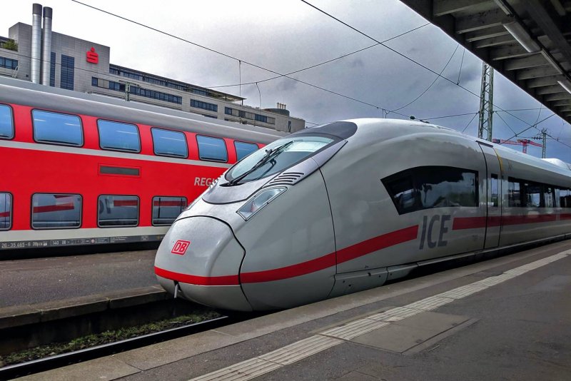 Поезда Deutsche Bahn вагон