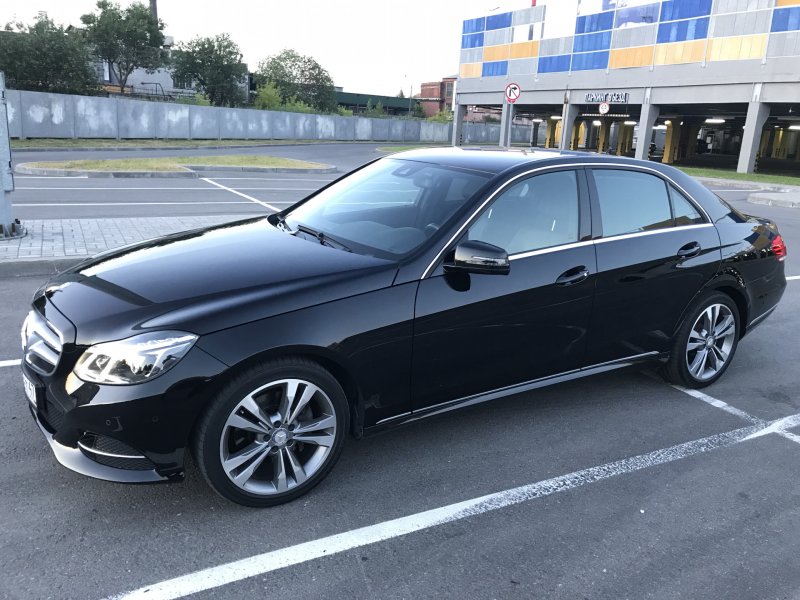 Мерседес е 300 4 matic