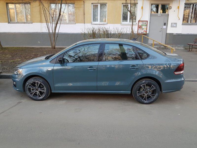 Volkswagen Polo sedan диски r15