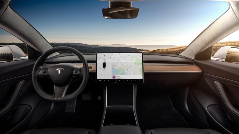 Tesla model 3 салон