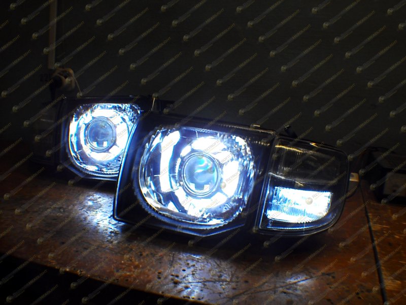 Pajero 2 фары