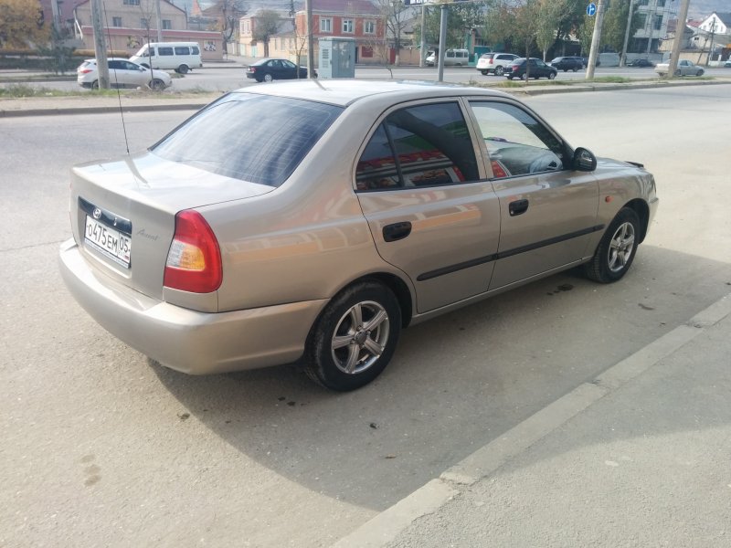 Hyundai Accent цвет h07