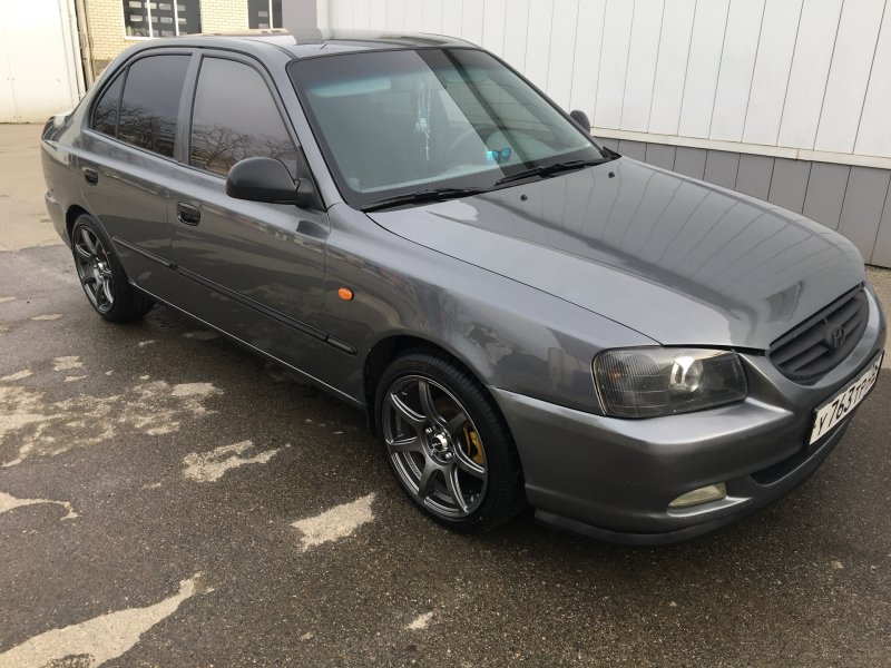 Хендай акцент 2008 бежевый