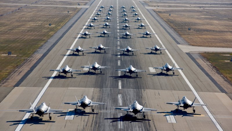 Air Base s550