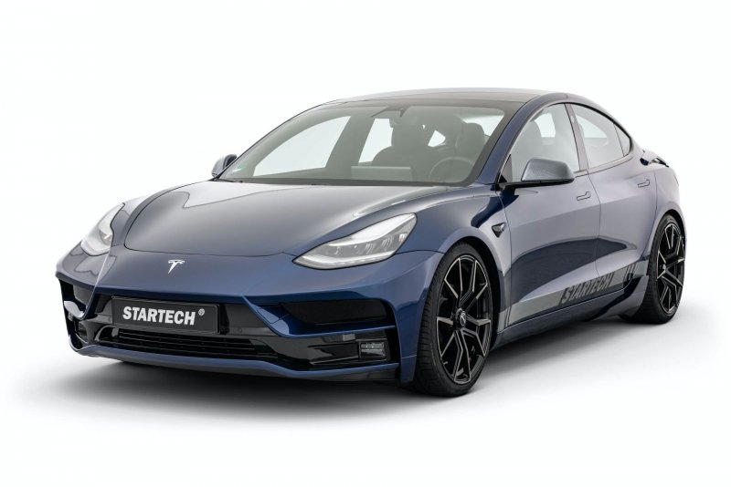 Седан Tesla model 3