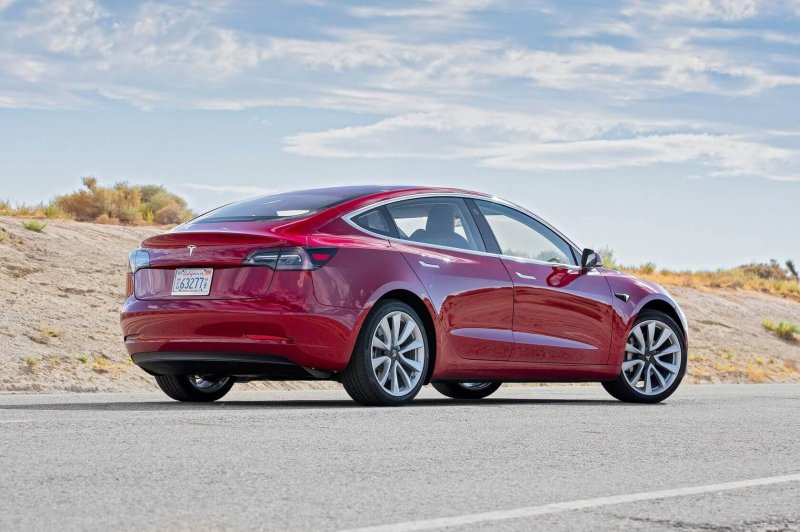 Tesla model 3
